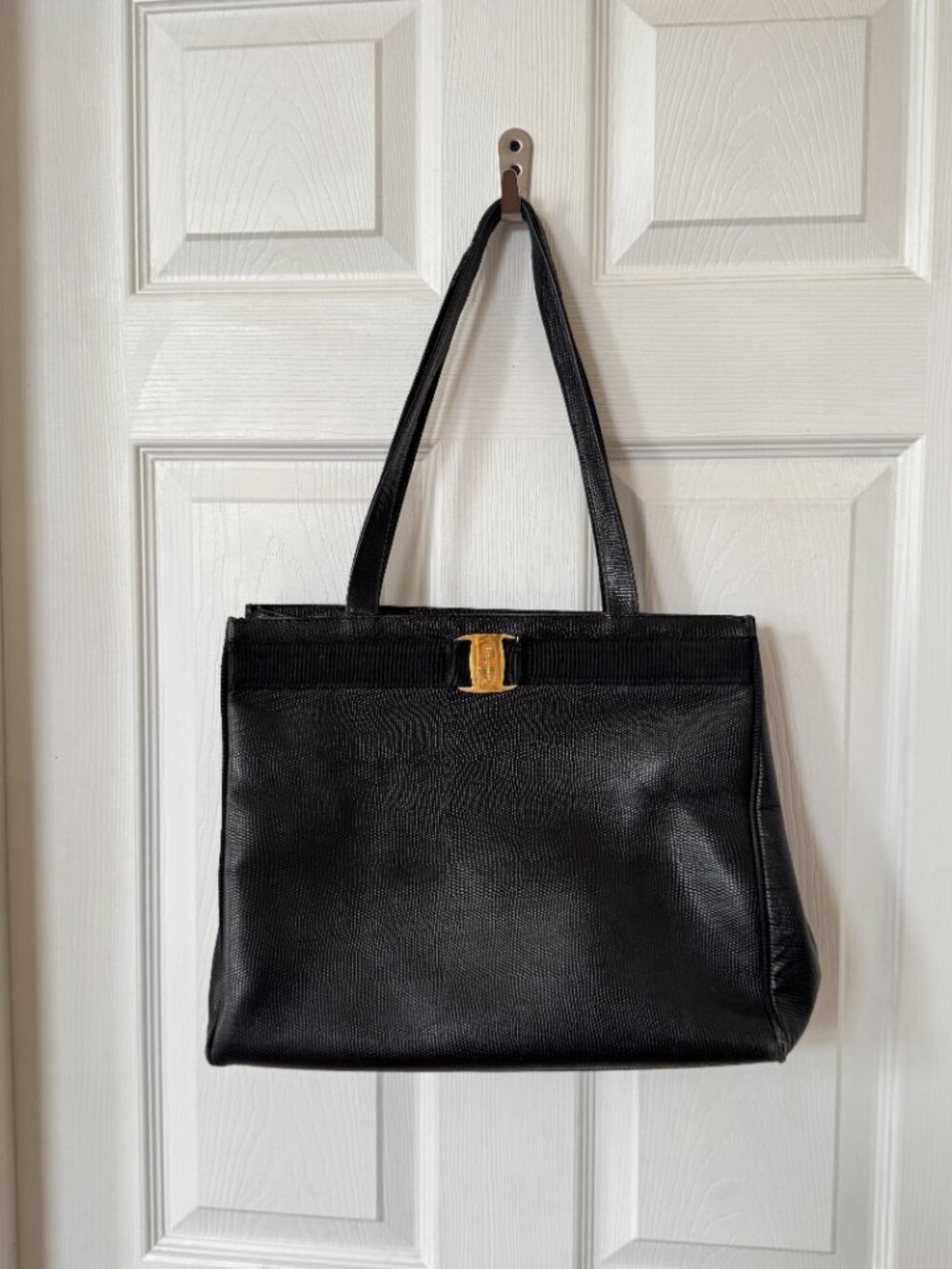 Salvatore Ferragamo Black Textured Leather Vara Bow Shoulder Tote - Picture 2 of 16
